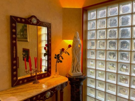 エントランス　ヴィーナス像