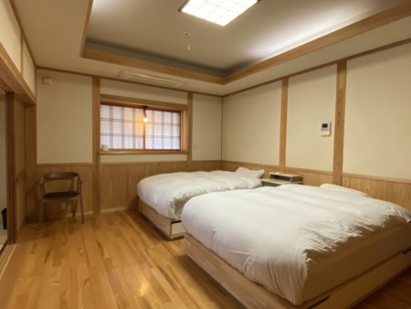 1階ベッドルーム