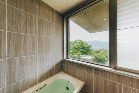 温泉を用意しました